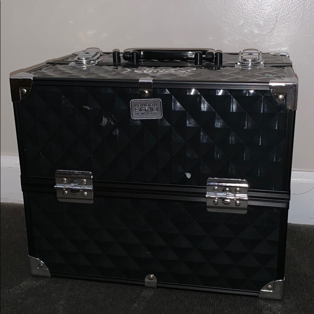 makeup/accessory box